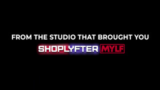 Mylf - Lenina Crowne a hatalmas keblű fiatal milf