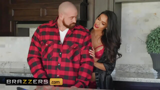 Brazzers - Katana Kombat a férje haverjával kúr