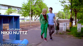 LustyGrandmas - 55 éves háziasszony és a tini pasi
