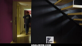 Canela Skin popsikája durván megkúrelva - Anal mom
