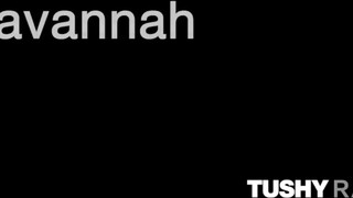 TUSHYRAW - Savannah Bond popsijába barna dákót tolnak
