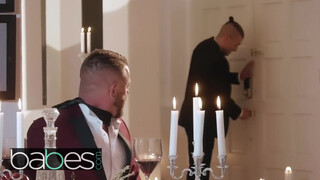 BABES - a billiárd asztalon kúrják meg a csajszit