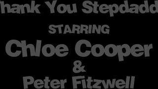 Chloe Cooper a méretes tőgyes házastárs - MyPervyFamily