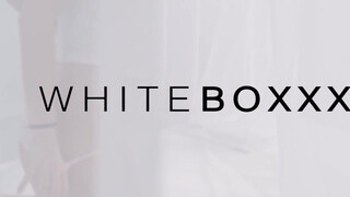 WhiteBoxxx - Jolee Love a fullos hatalmas csöcsű német milf